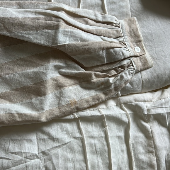 Et Tigre Asymmetrical Button Down Shirt, EMERGENCY SALE: PRICE FIRM - Picture 9 of 16